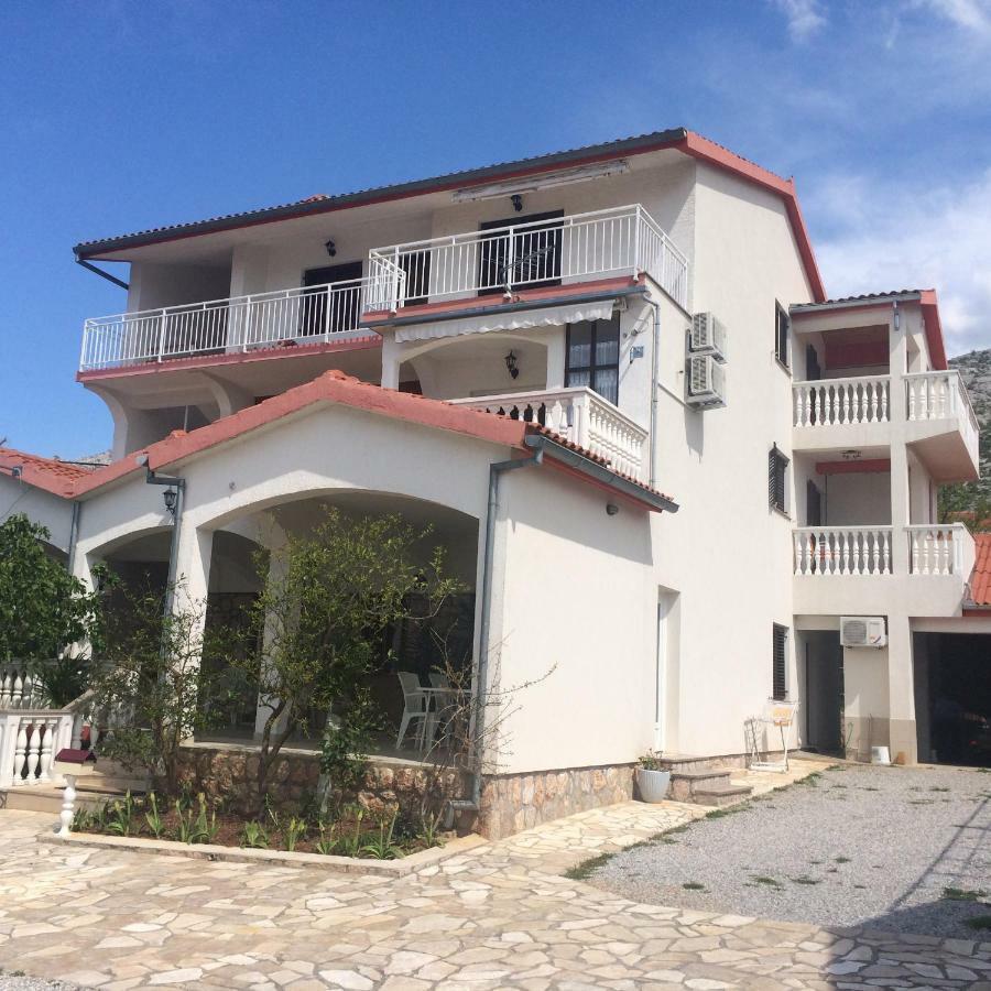 Apartments Villa Jusup Starigrad Paklenica Zewnętrze zdjęcie